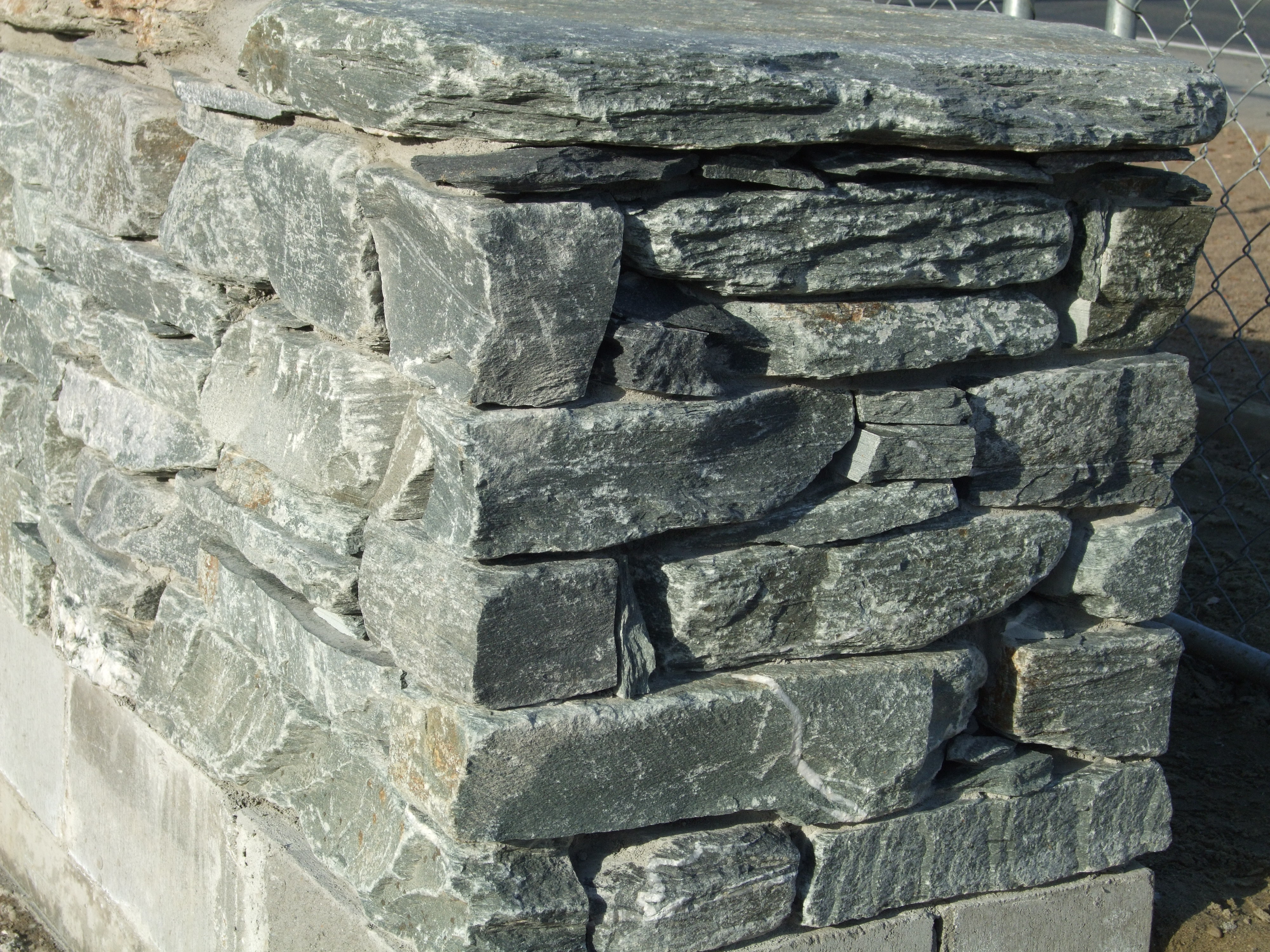 Ocean Mist Full Bed Ledgestone | K2 Stone