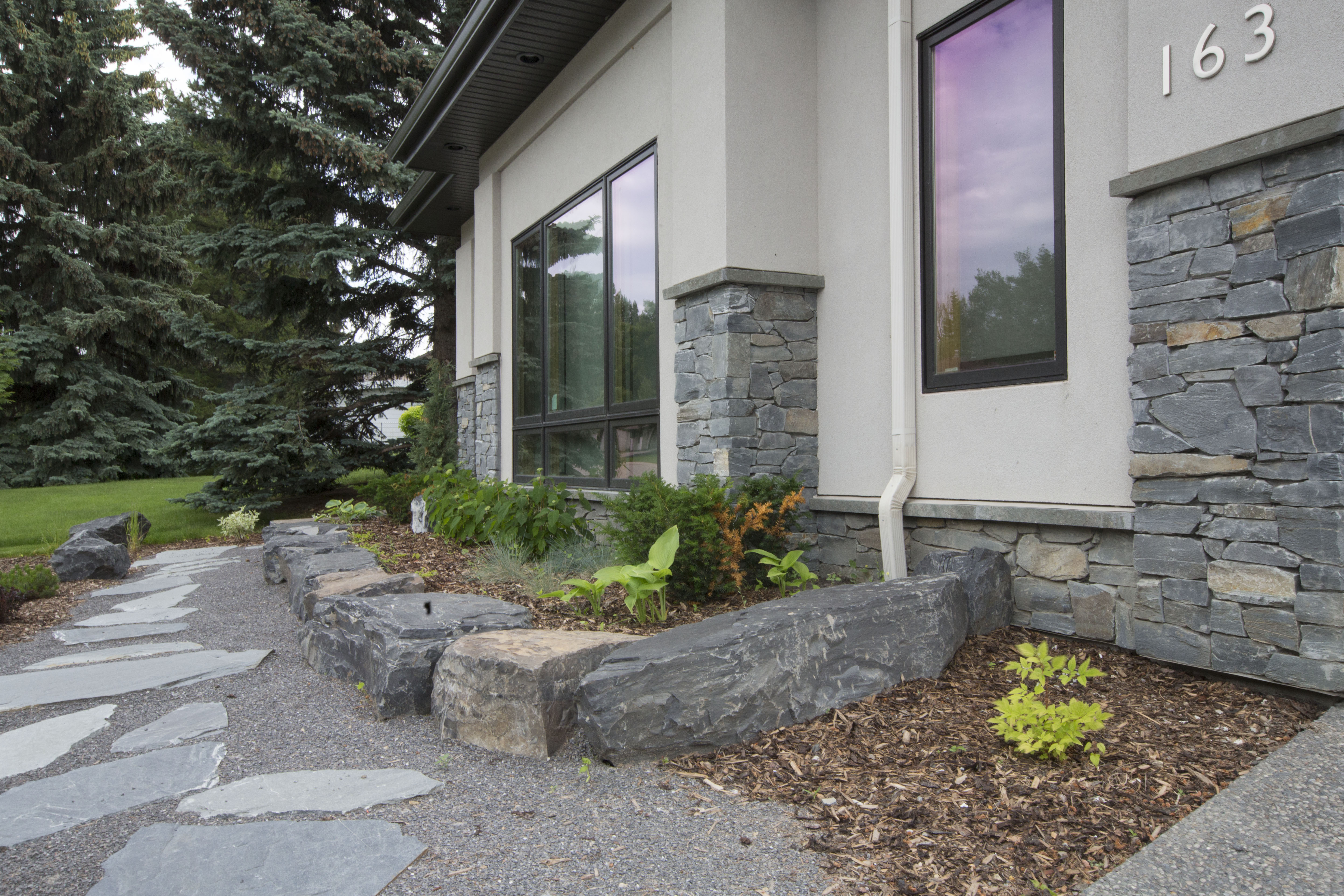 Spring Valley Ledge Stone Veneer | K2 Stone | K2 Stone