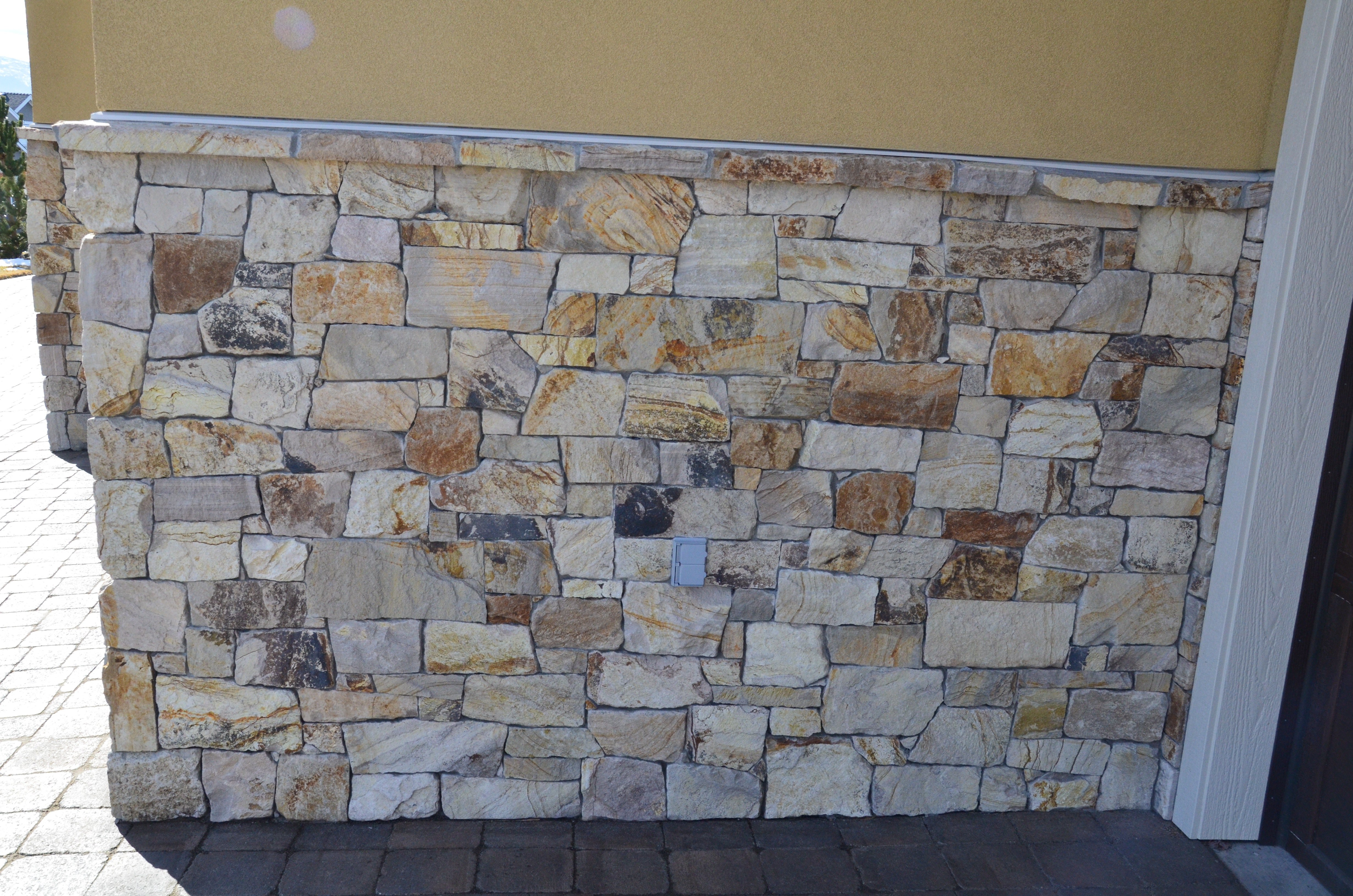Kettle Valley Country Cottage Ledge | K2 Stone