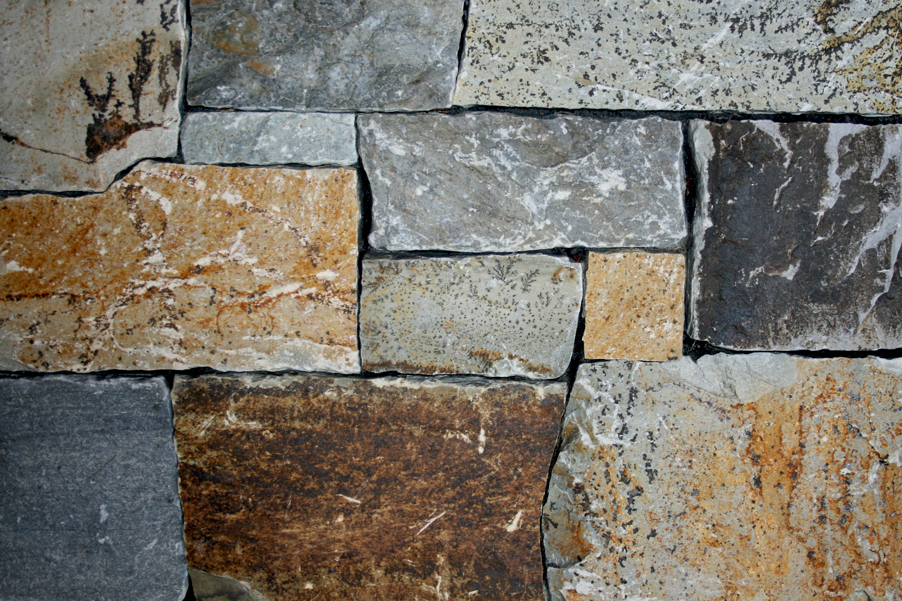 McGregor Lake Ledge Stone Swatch | K2 Stone