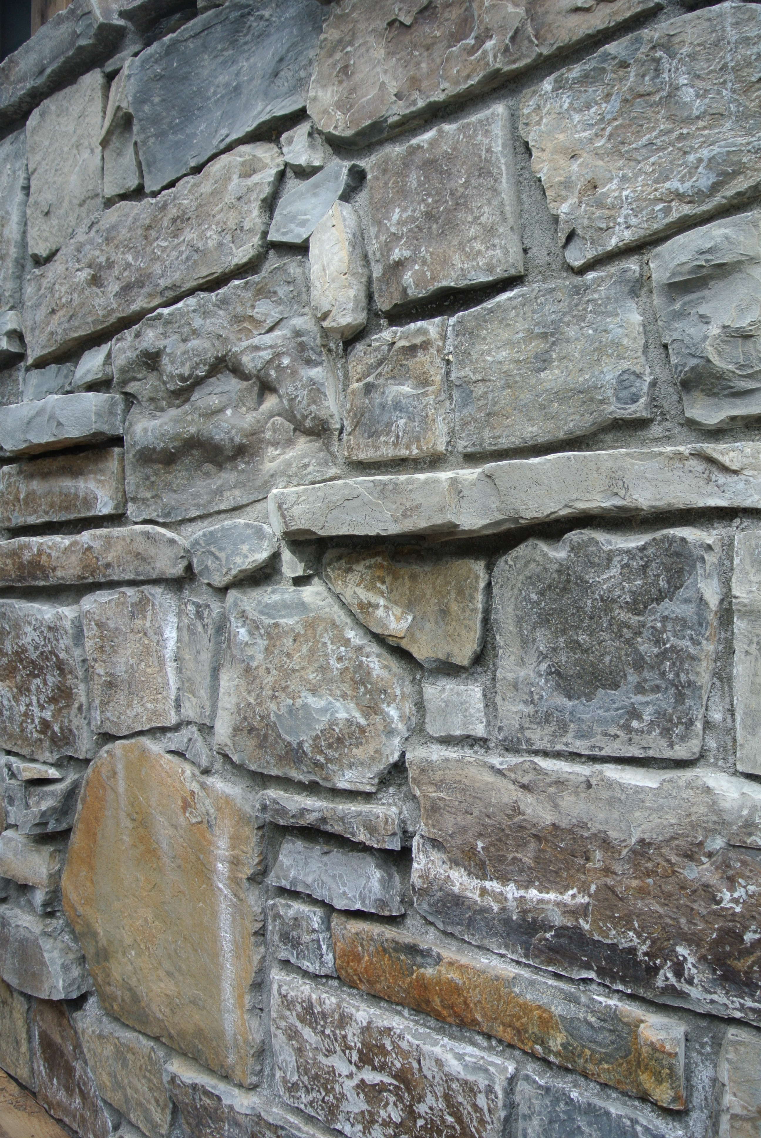 Moose Mountain Full Bed Masonry | K2 Stone