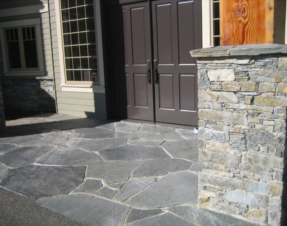 Flagstone in an entryway