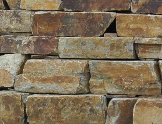 Autumn Gold Retaining Block 8″-14″ Drystack