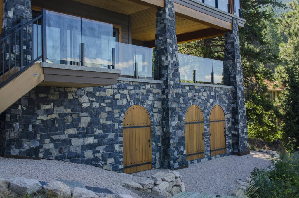 Glacier Lake Basalt Ledge Stone Veneer (2) | K2 Stone